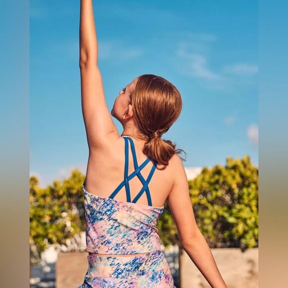 DSG Girls' Strappy Momentum Shelf Bra Tank Top - Picture 4 of 4